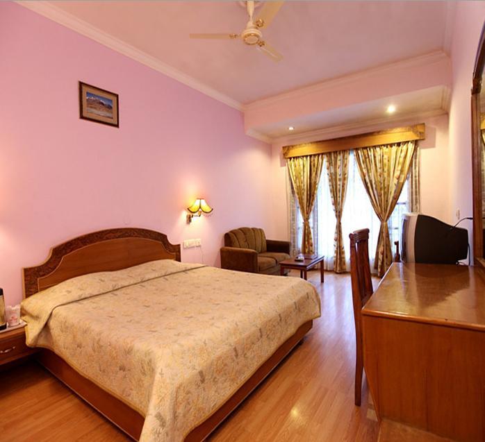 Hotel Dalhousie Heights Habitación foto
